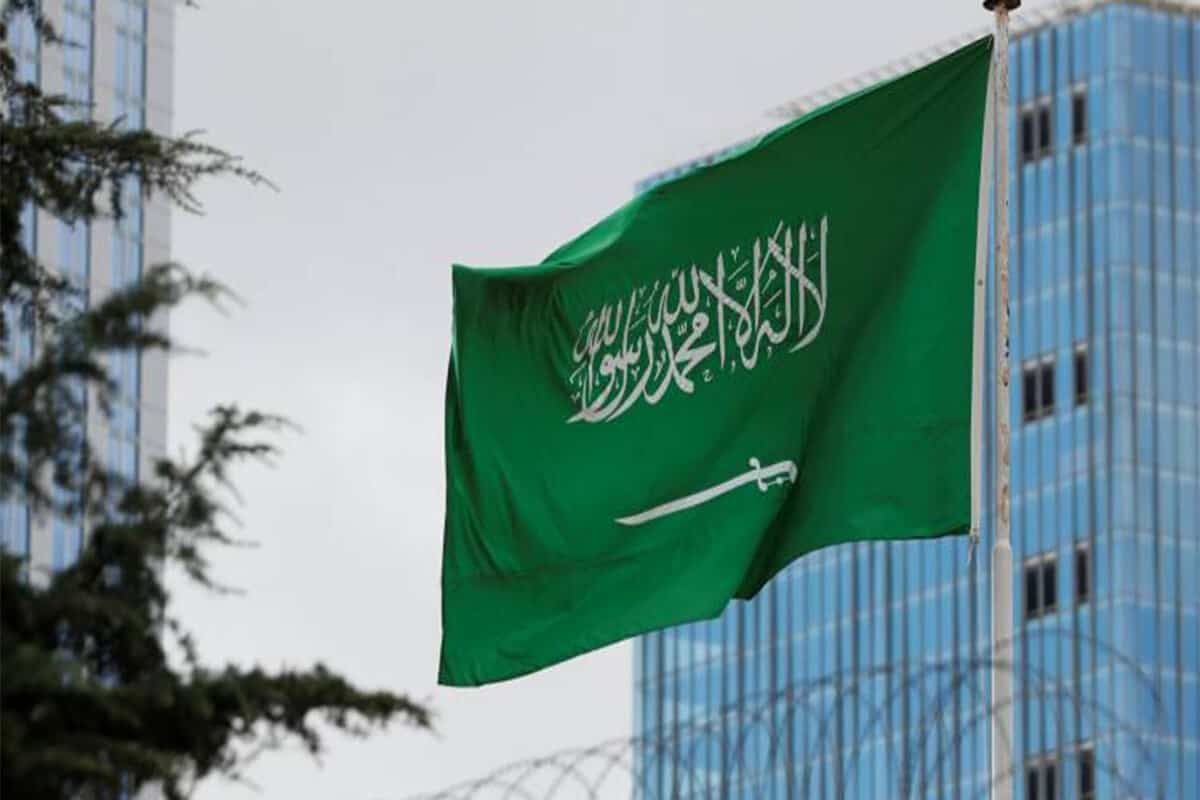 تحيط بالمملكة العربية السعودية ست دول عربية فقط صواب أو خطأ ؟t