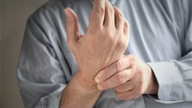 علاج رعشة اليد عند التوتر