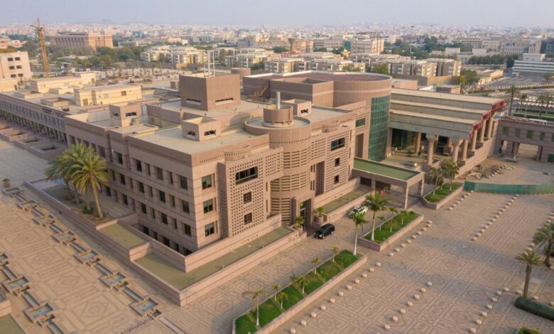شروط القبول في كلية الاقتصاد والادارة جامعة الملك عبدالعزيز 2022
